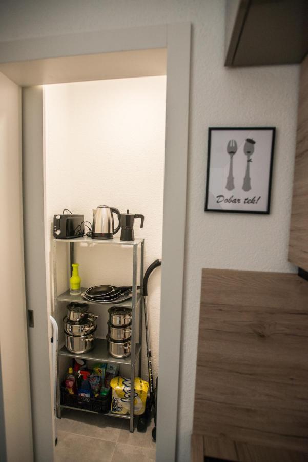 Studio Apartman Dakovo In 외부 사진