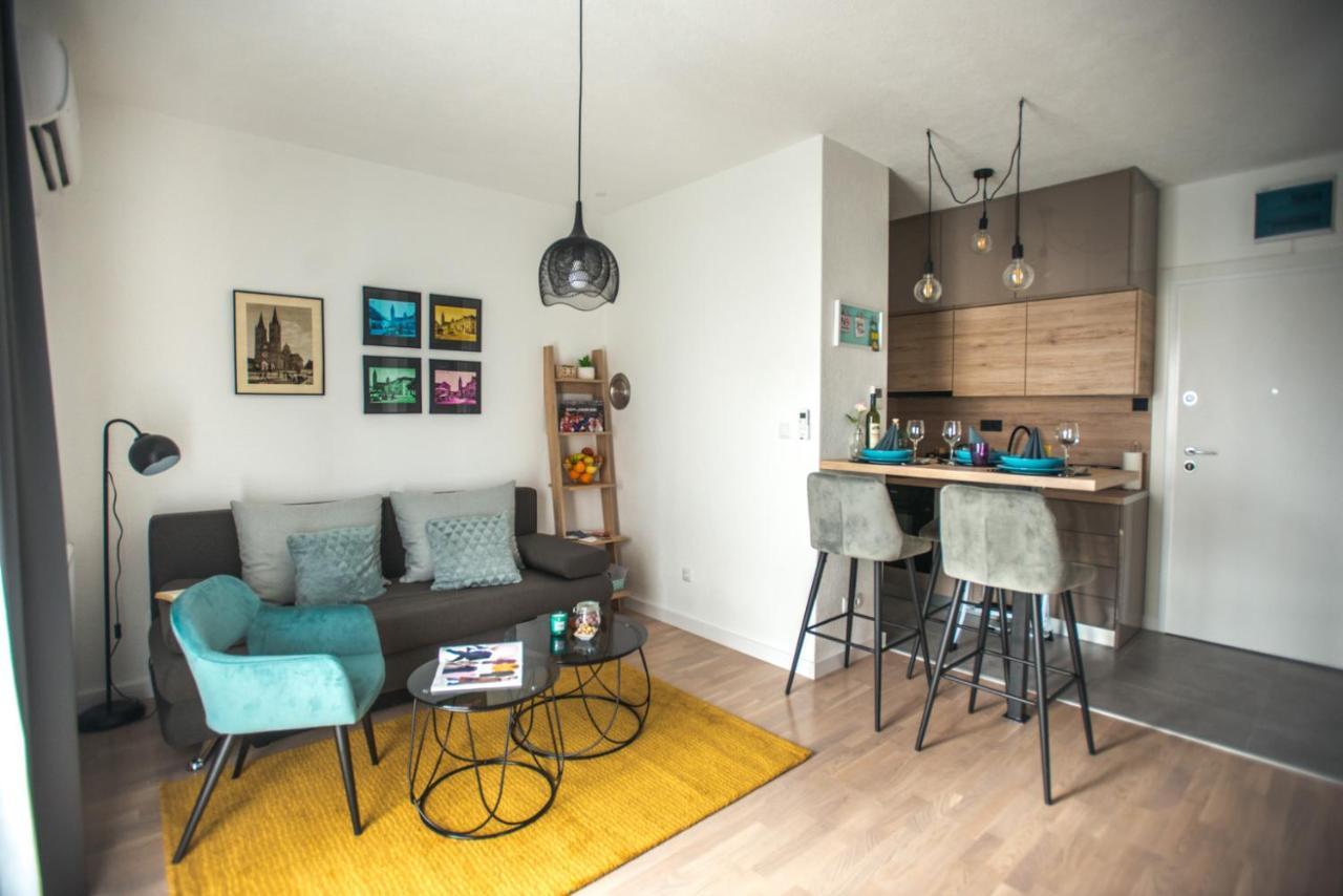 Studio Apartman Dakovo In 외부 사진