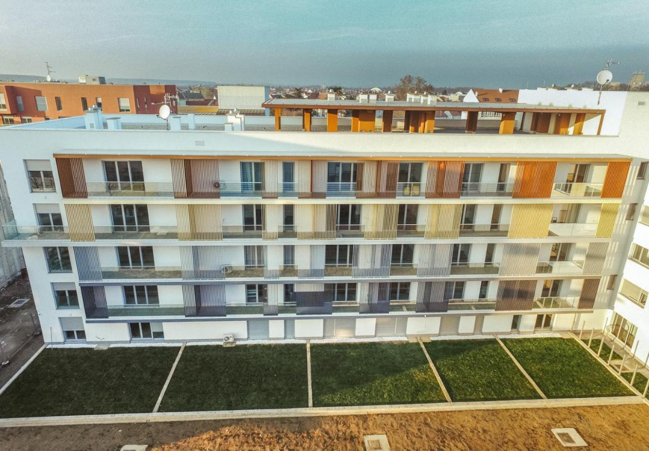 Studio Apartman Dakovo In 외부 사진